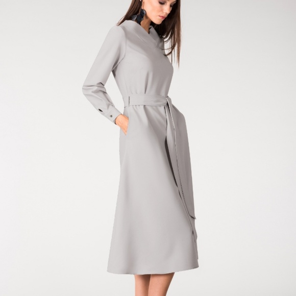 Closet Dresses & Skirts - Closet London Shawl Collar Midi Dress Size 8